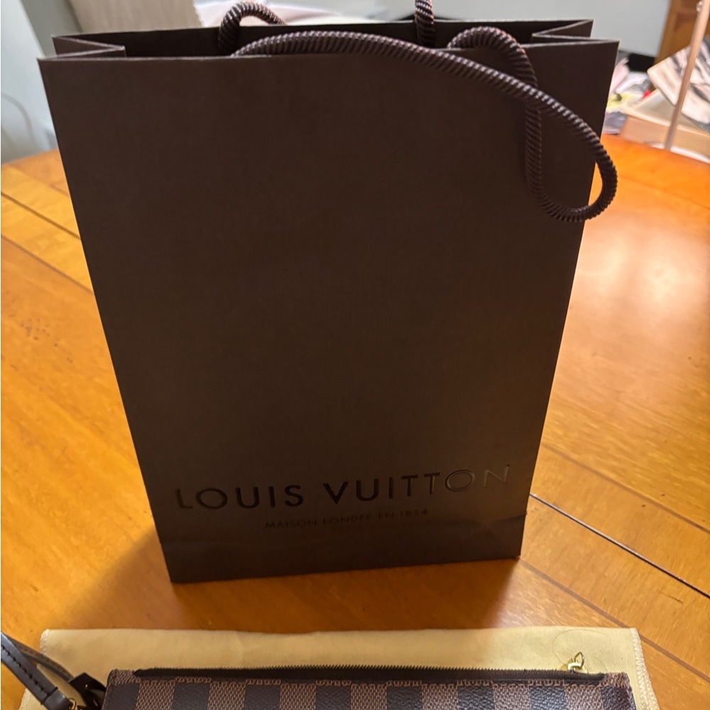 Louis Vuitton Neverfull MM Pouch Damier Ebene - Picture 7 of 7